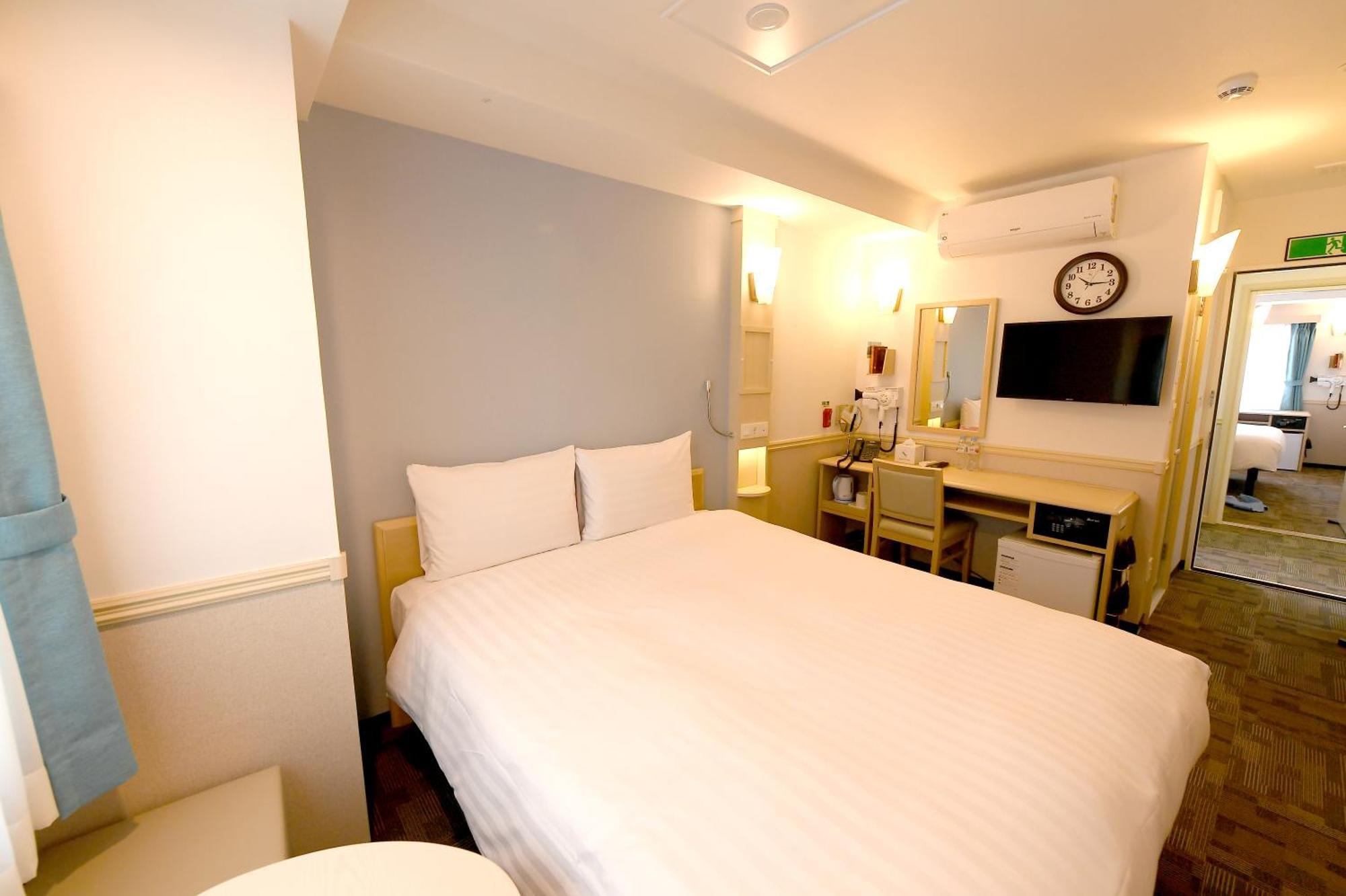 Toyoko Inn Changwon Zewnętrze zdjęcie