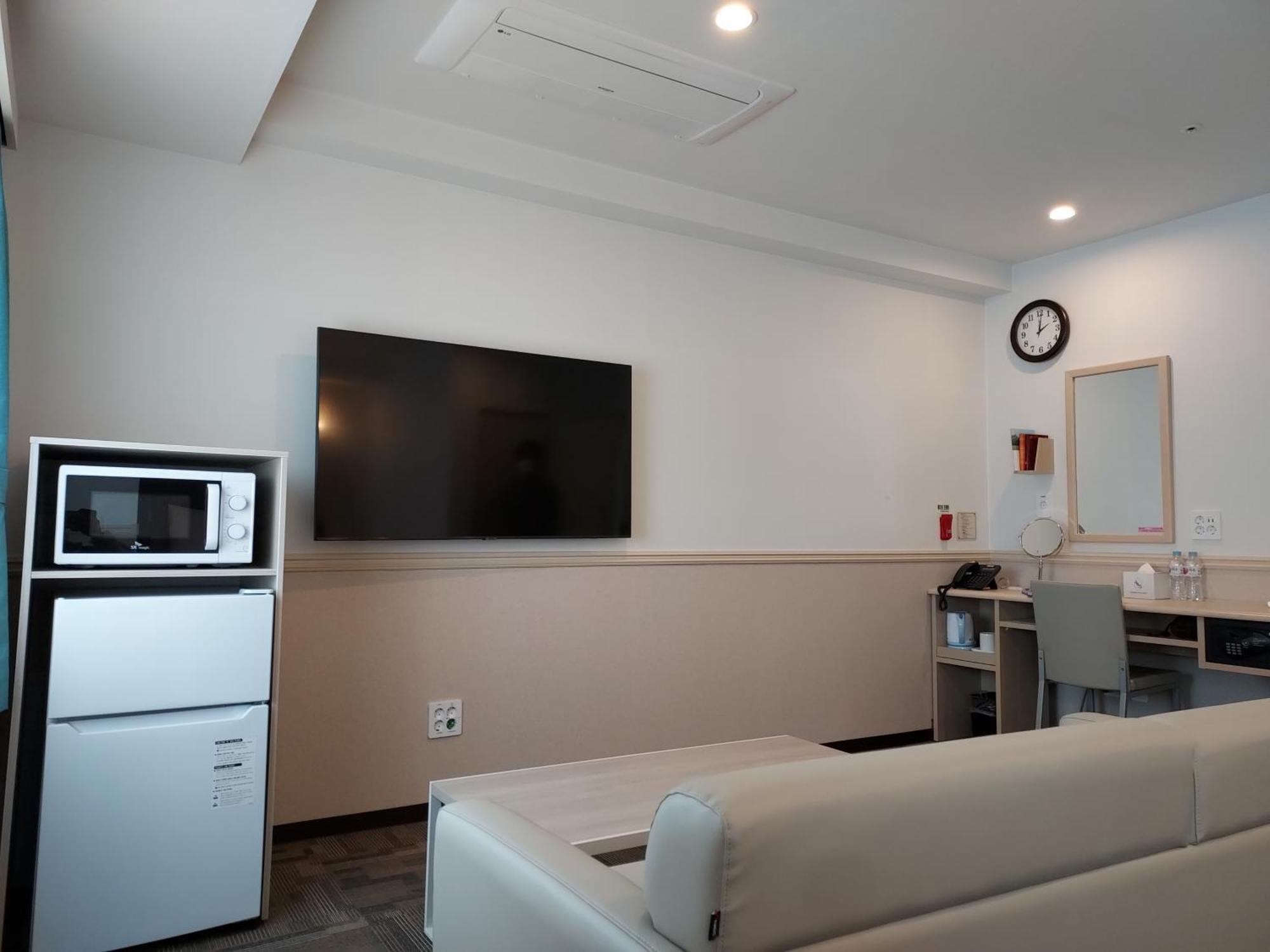 Toyoko Inn Changwon Zewnętrze zdjęcie