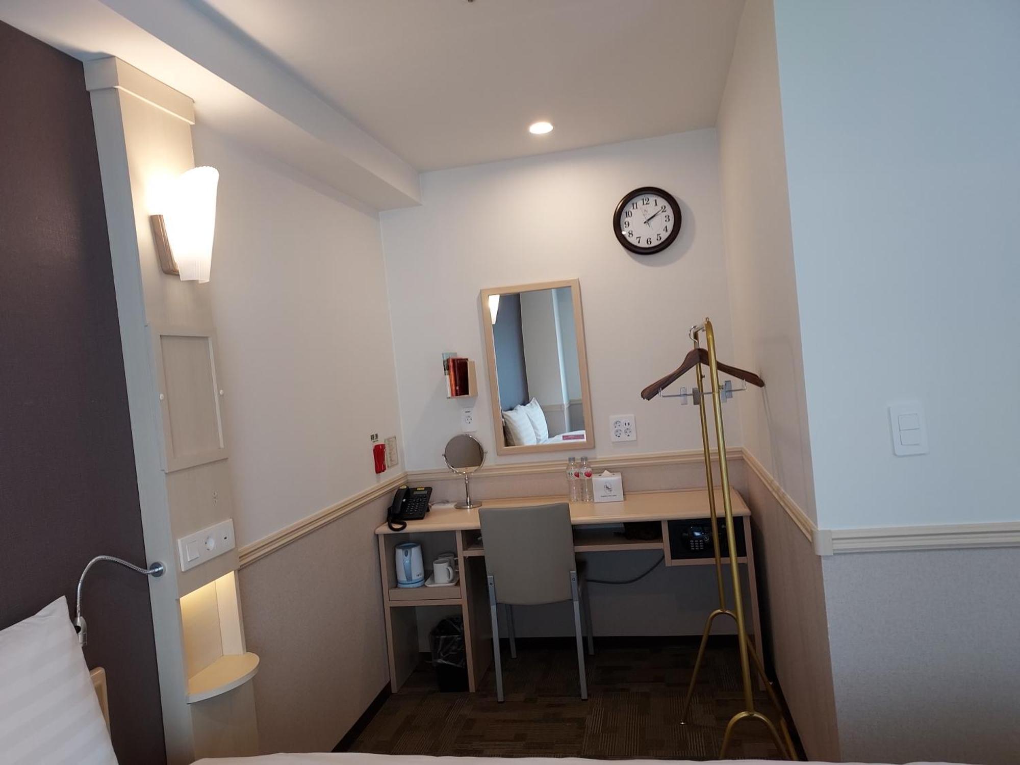 Toyoko Inn Changwon Zewnętrze zdjęcie