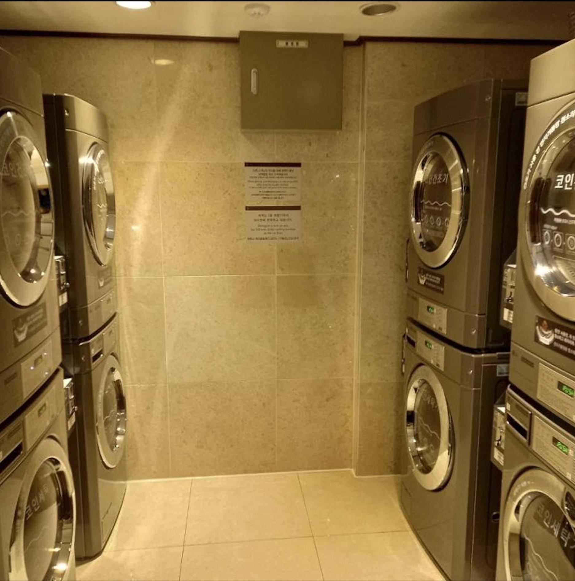 Toyoko Inn Changwon Zewnętrze zdjęcie